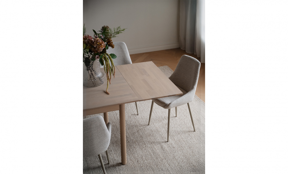 Bild nr 3 (DERRYMORE Matbord 205 Vitpig Ek)