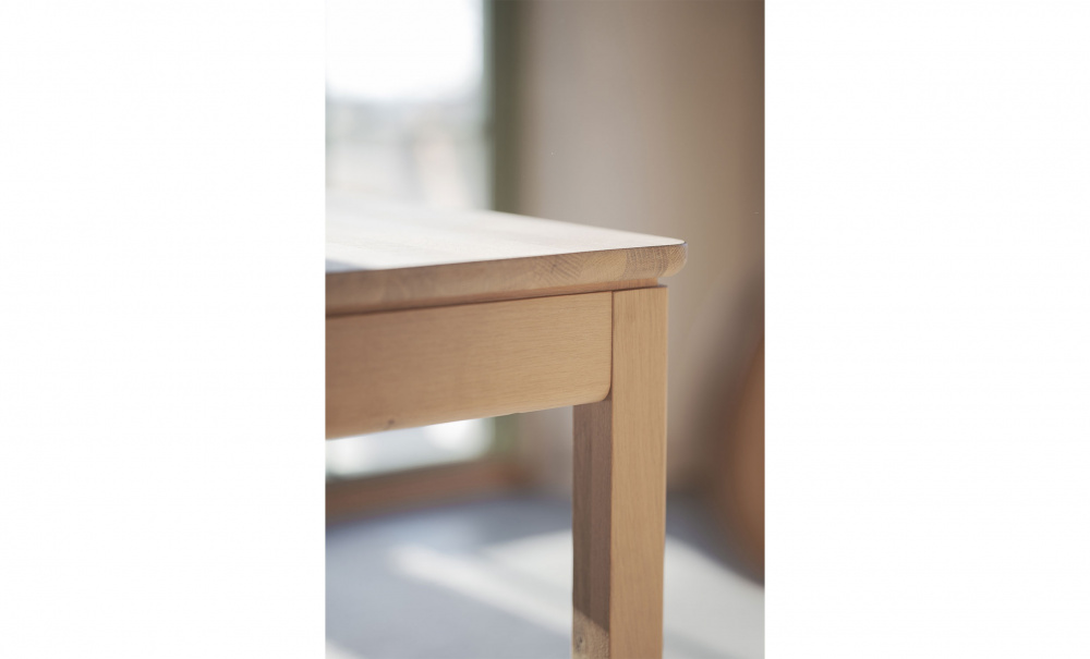 GARDNER Matbord 200 Vitpigmenterad Ek i gruppen Matplats / Bord / Matbord hos SoffaDirekt.se (128218)
