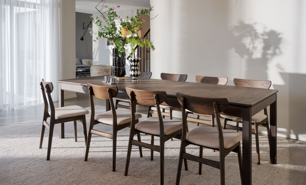 GARDNER Matbord 200 Brun Ek i gruppen Matplats / Bord / Matbord hos SoffaDirekt.se (128220)