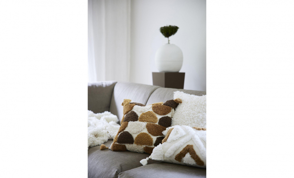 BENTE Kuddfodral 30x50 Brun i gruppen Mattor & Textil / Prydnadskuddar / Kuddfodral hos SoffaDirekt.se (1304-47-066)
