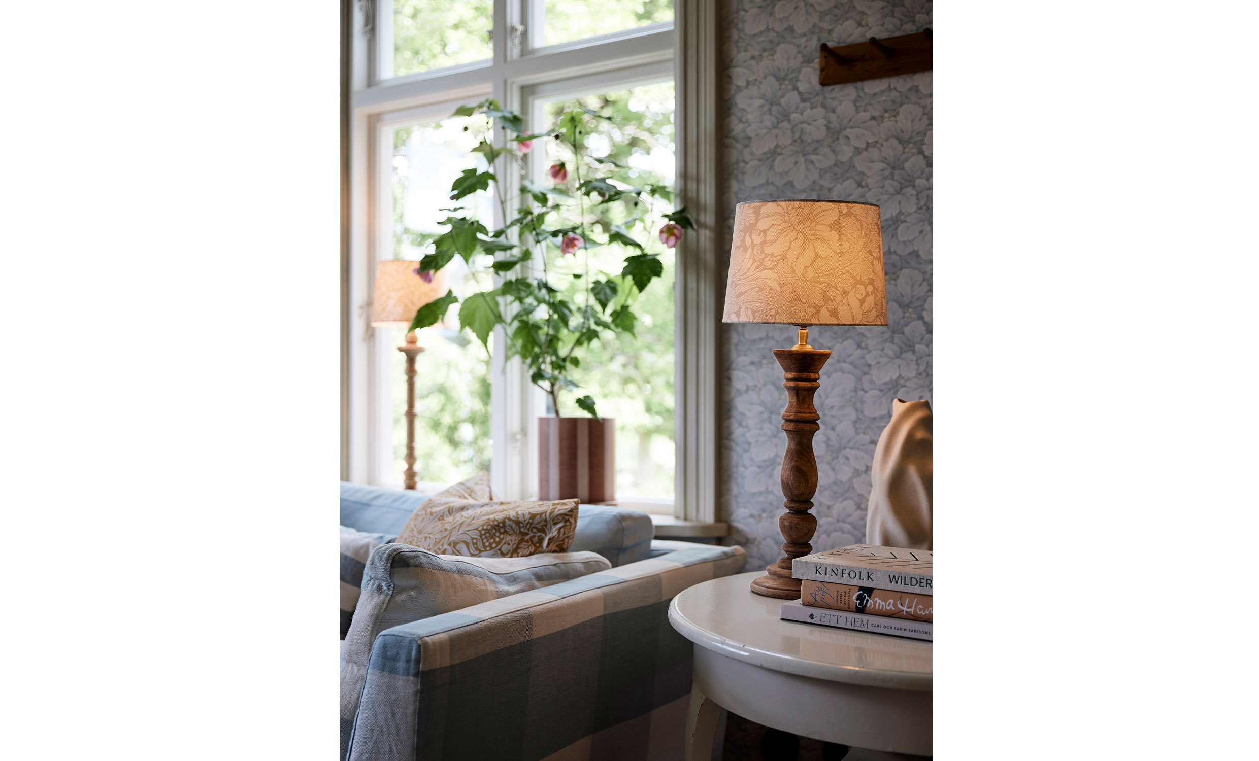 LODGE Bordslampa Beige