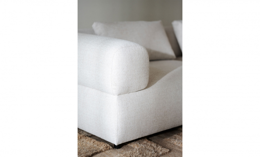 FALKNER 3-sitssoffa Ljusbeige i gruppen Vardagsrum / Soffor / 3-sits soffor hos SoffaDirekt.se (134850)