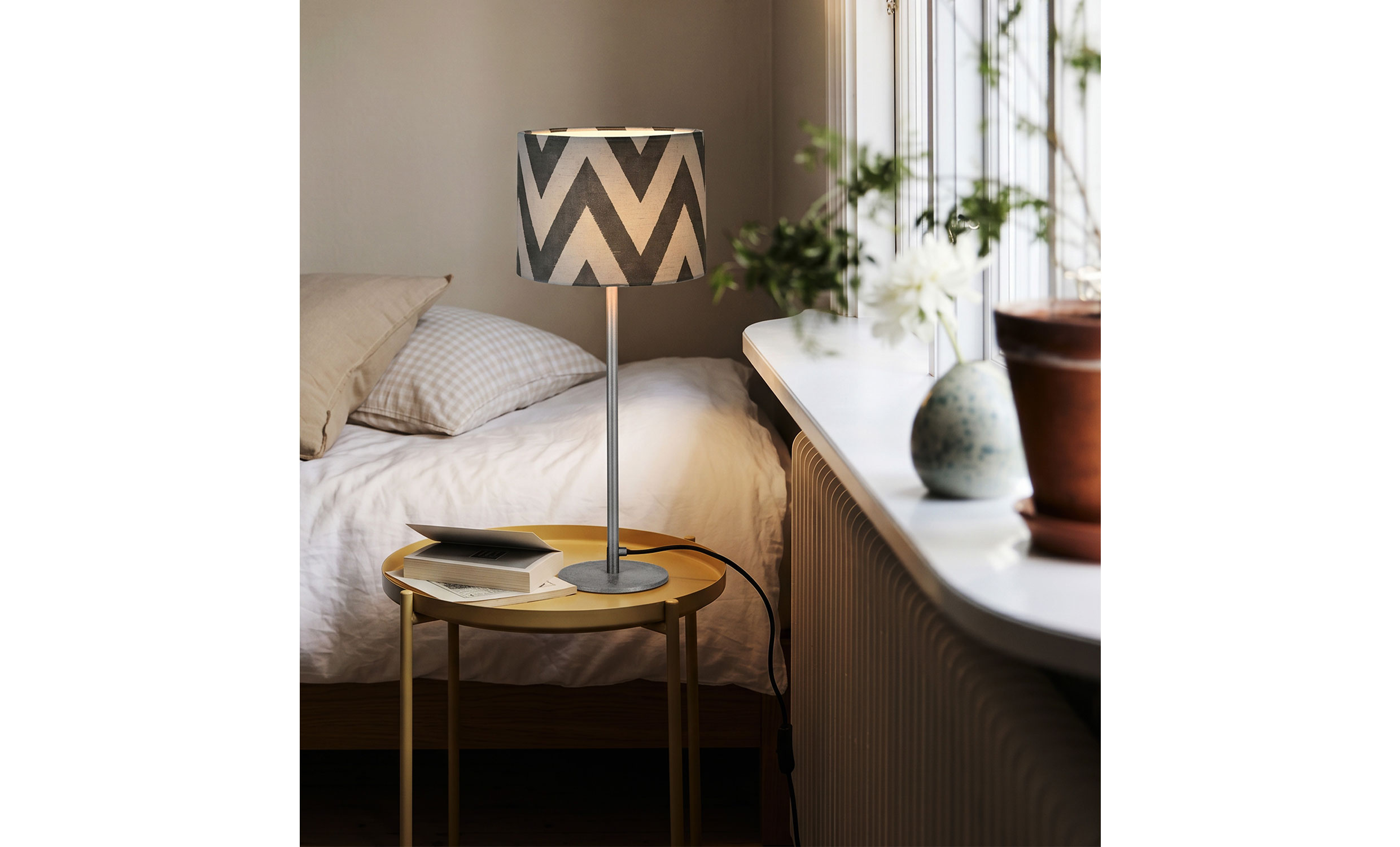 BASE Bordslampa 58cm Krom