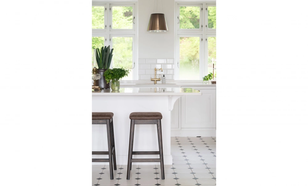 Bild nr 2 (LIVERMORE Pall Ek/M�rkbrun)