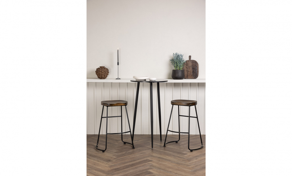ARIELLA Barstol Svart/Valnt i gruppen Matplats / Sittmbler / Barstolar hos SoffaDirekt.se (15350-010)