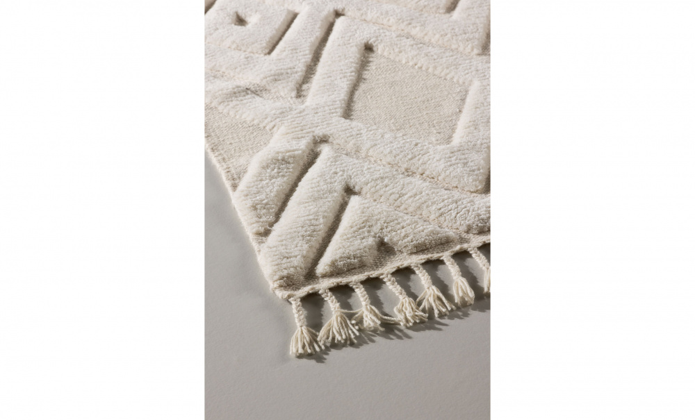 LOREEN Ullmatta 160x230 Vit i gruppen Mattor & Textil / Mattor / Ullmattor & Rllakan hos SoffaDirekt.se (15719-557)