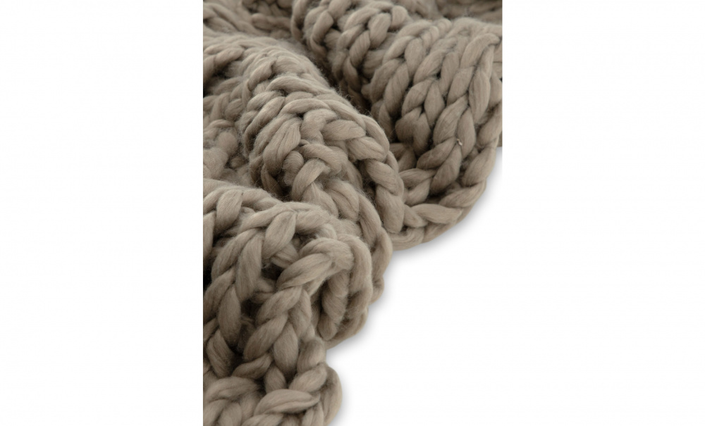 ESTELLE Pld Brun i gruppen Mattor & Textil / Pldar hos SoffaDirekt.se (15940-203)