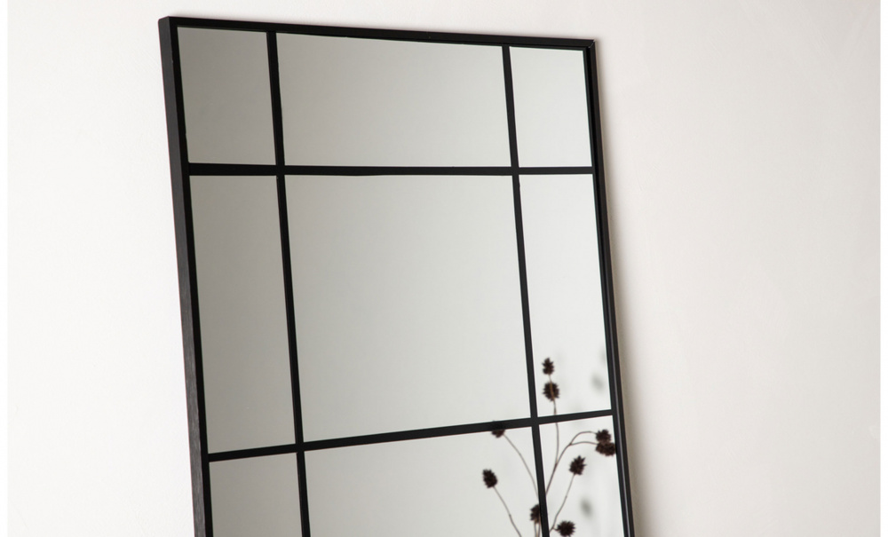 Bild nr 3 (MOLLY Spegel H193x67)