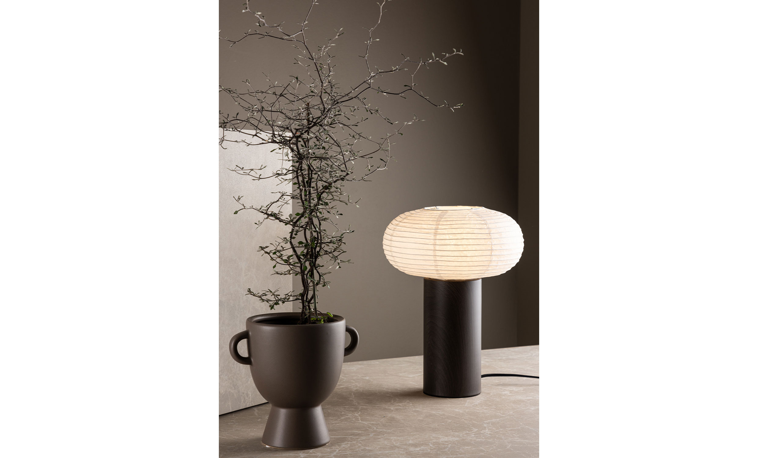 LO Bordslampa Natur