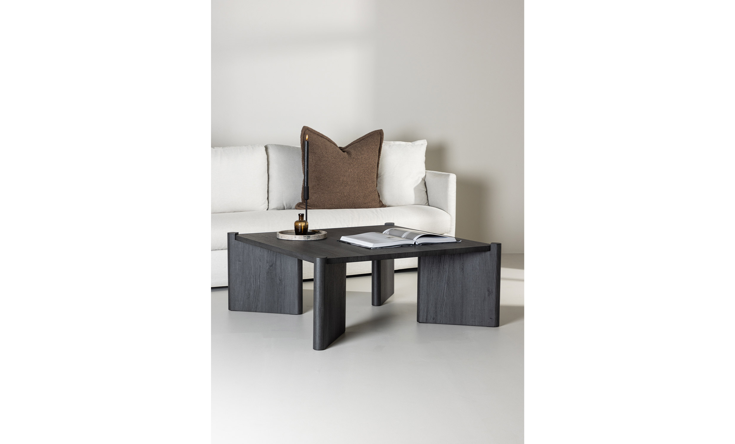 LEA Soffbord Mocka