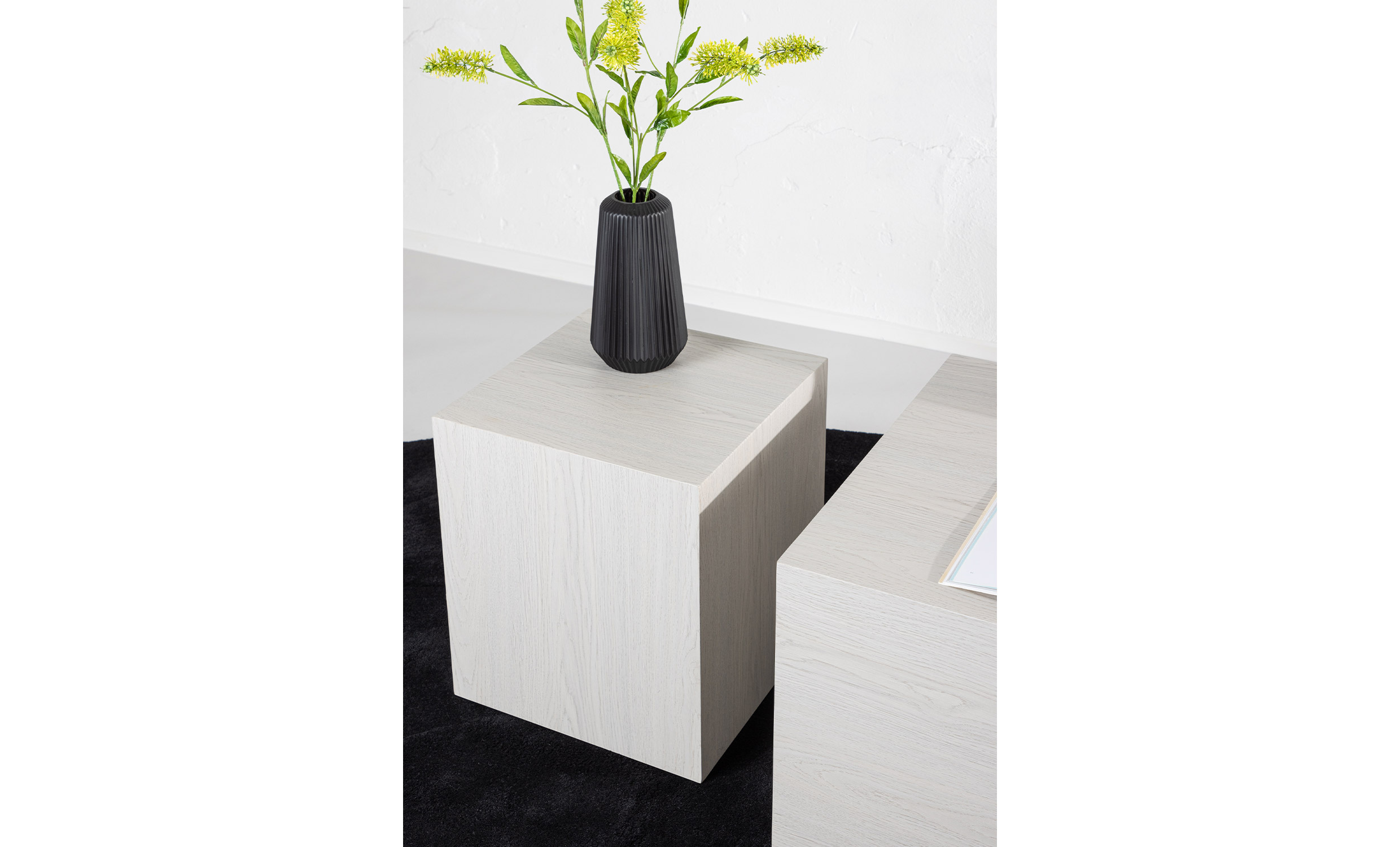 OMA Soffbord 40 Vitputsad