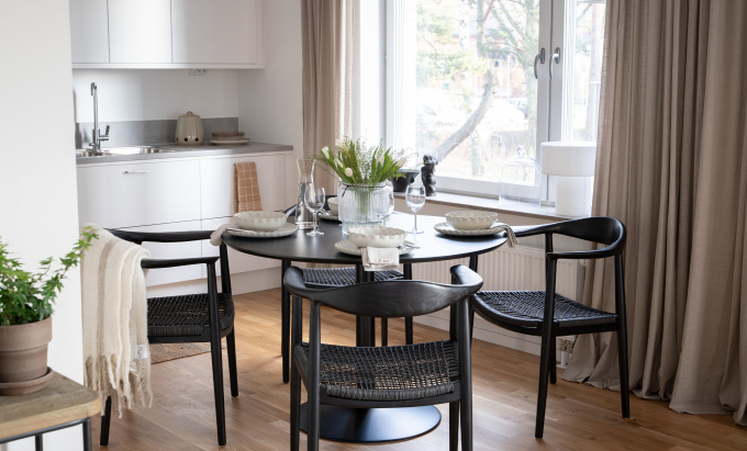 BEAU Fåtölj Brun - Handla hos SoffaDirekt