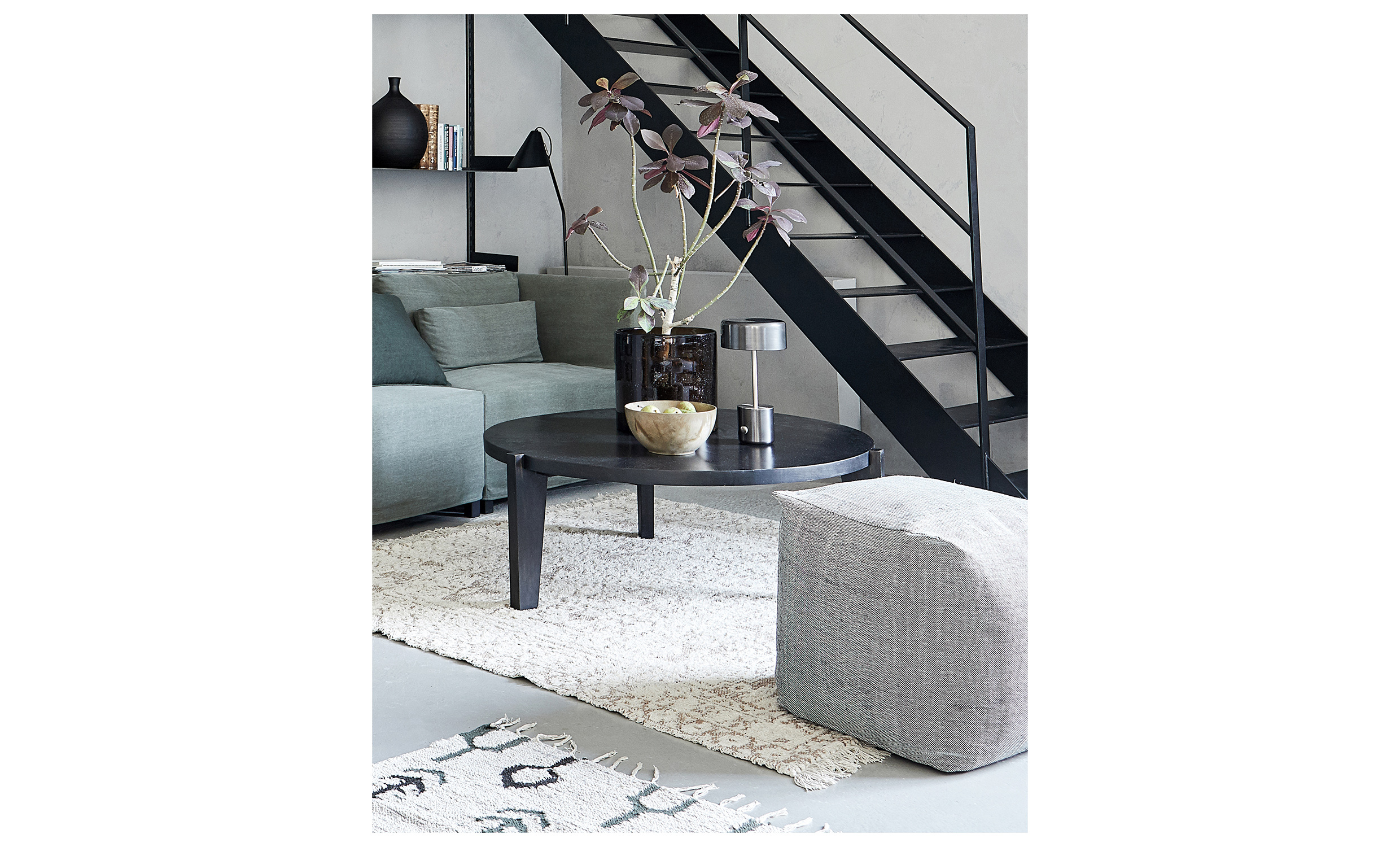 BALI Soffbord Svart 110