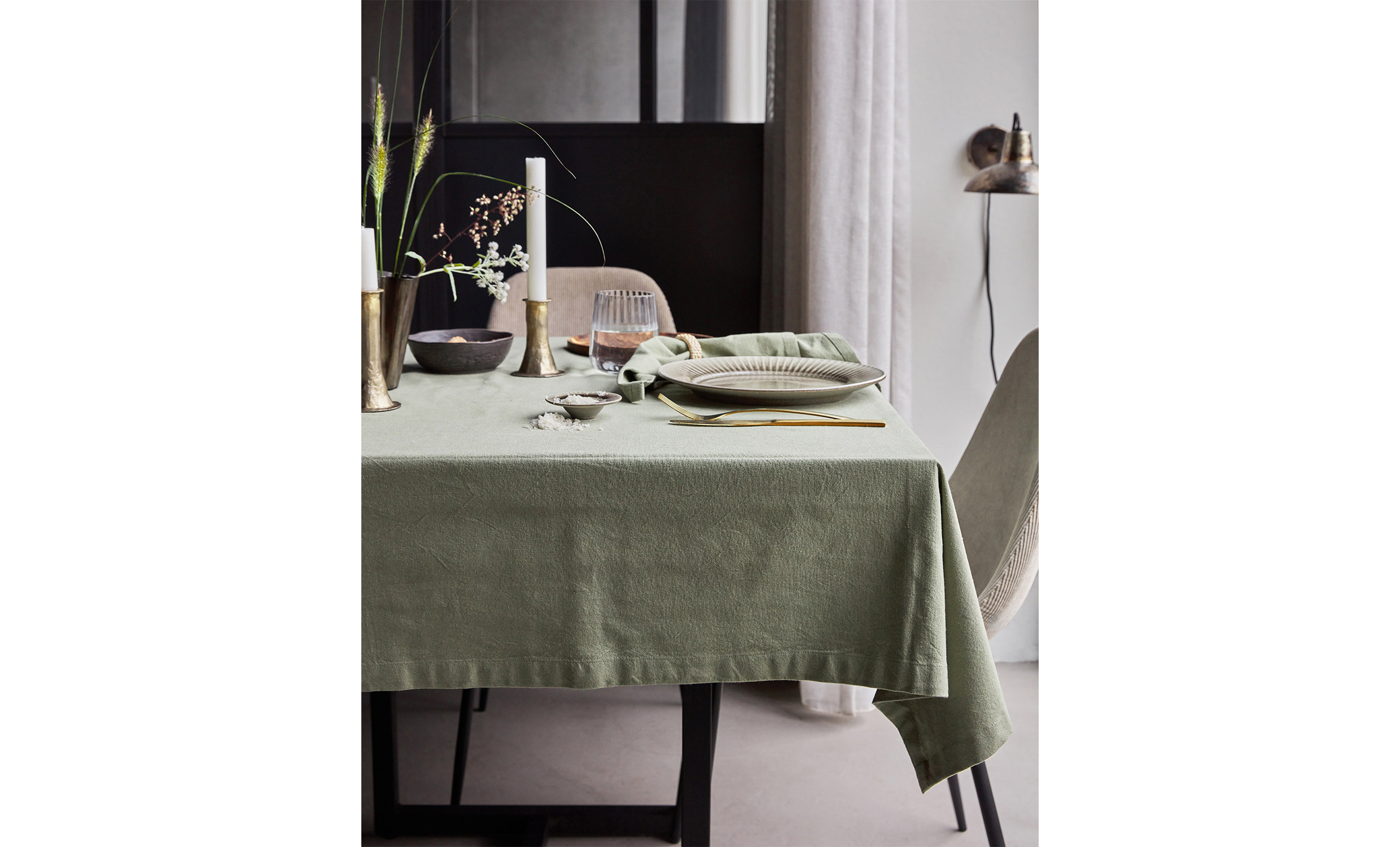 REAL Bordsduk Olivegrn