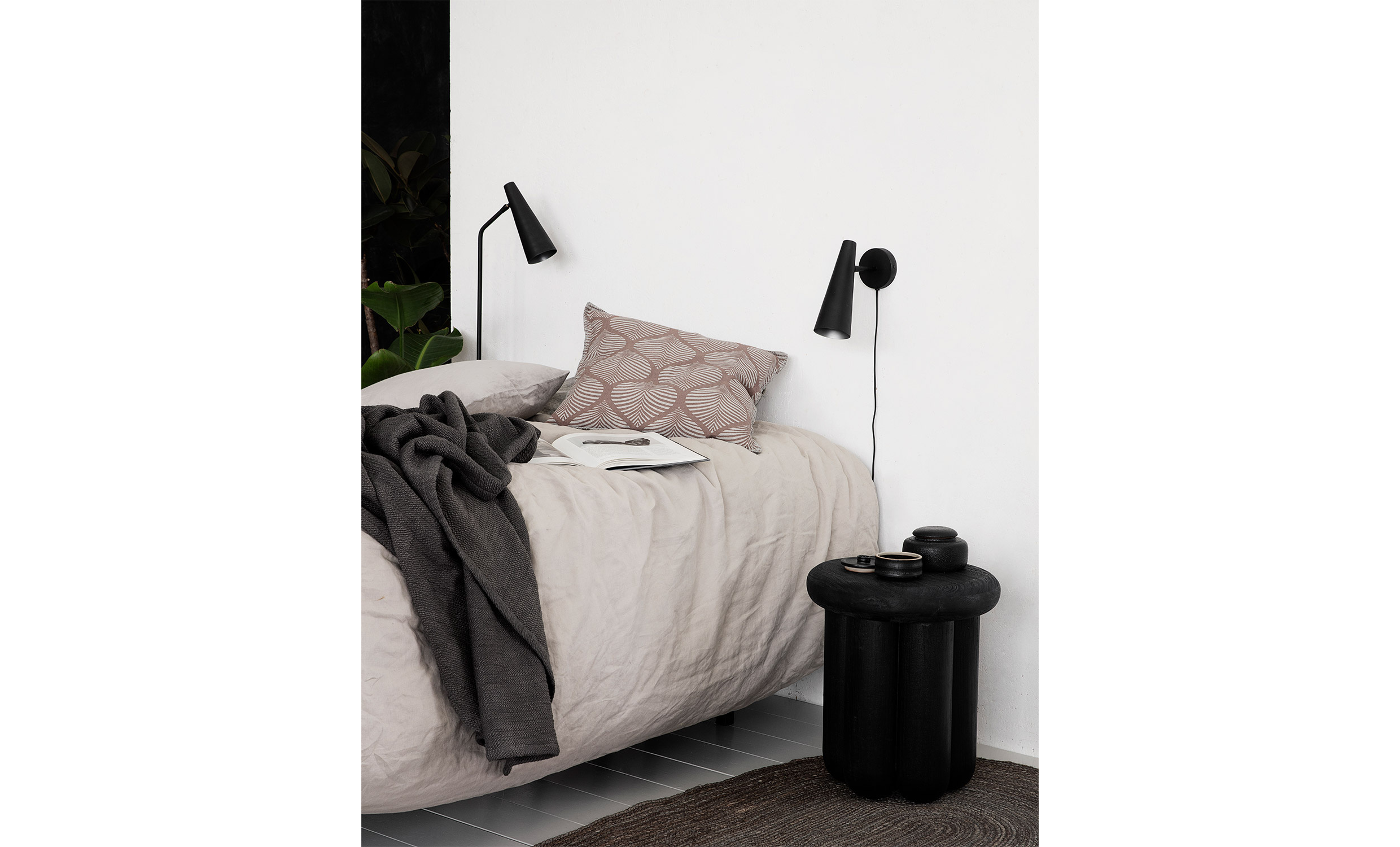 PRECISE Vgglampa Svart