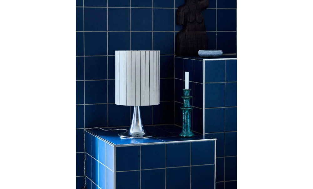 Bild nr 2 (TULIP Bordslampa Silver)