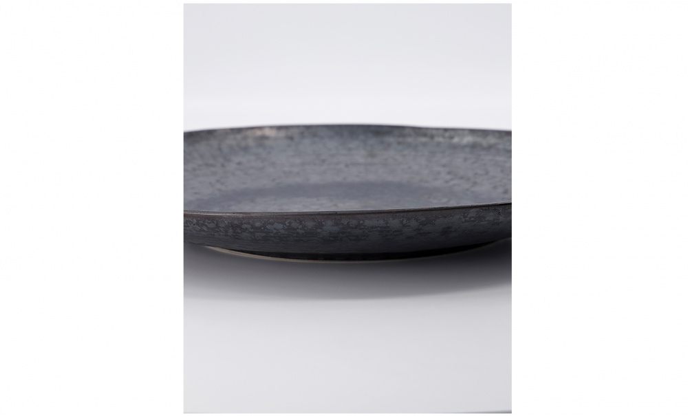 PION Serveringsfat 36 cm Svart/Brun i gruppen Kk / Dukning & Servering hos SoffaDirekt.se (206260221)