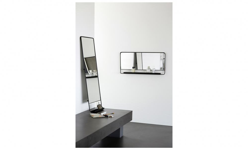 CHIC Spegel 80 x 40 Svart i gruppen Dekoration / Speglar hos SoffaDirekt.se (207290801)