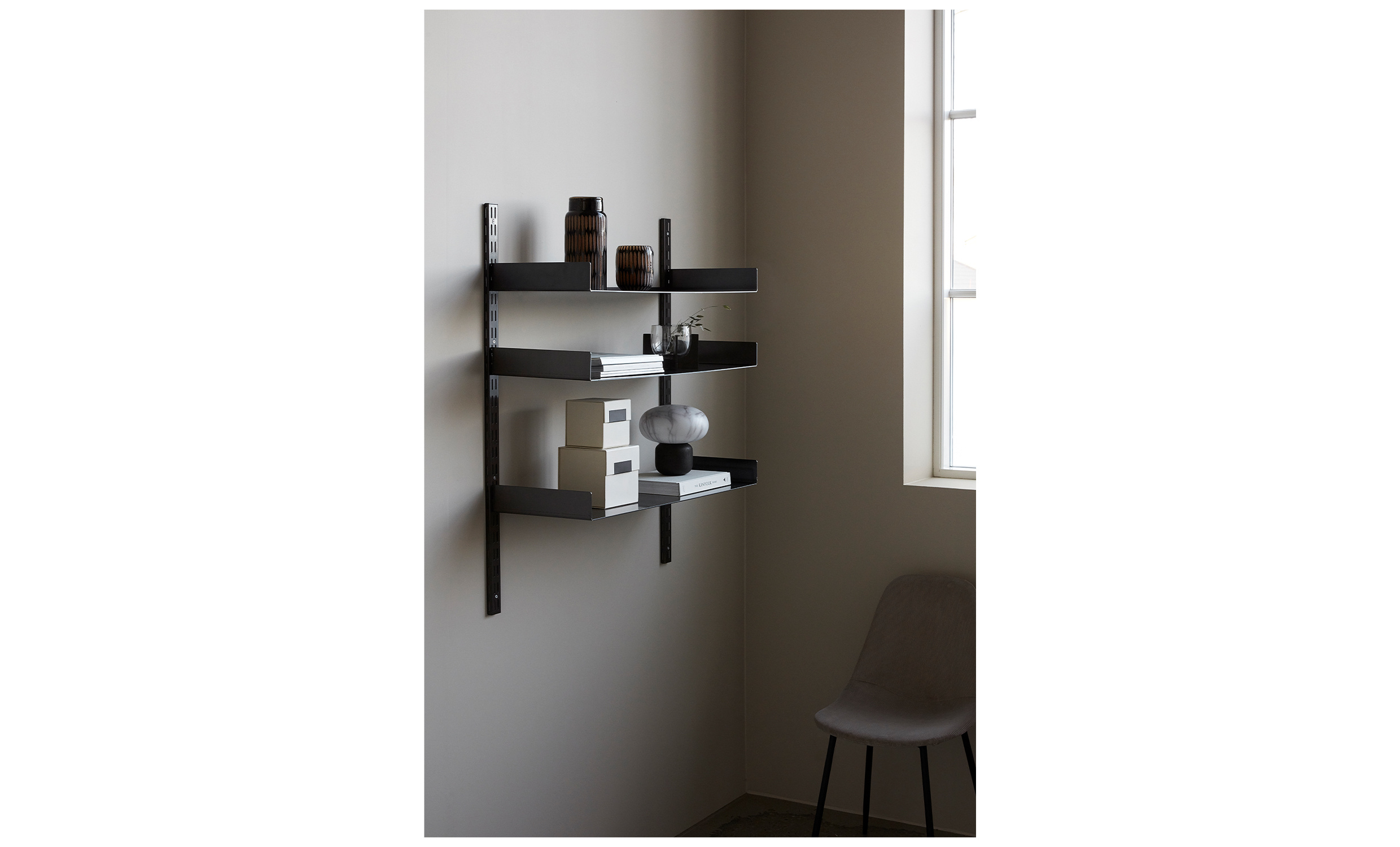 FARI Hyllsystem Black