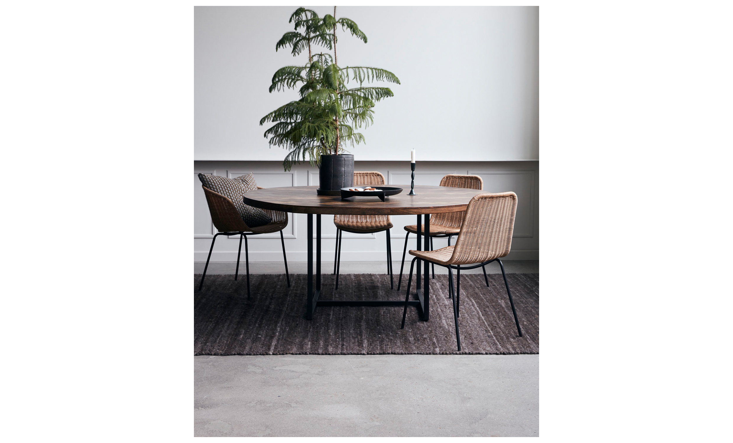KANT Matbord 160 Mangotr