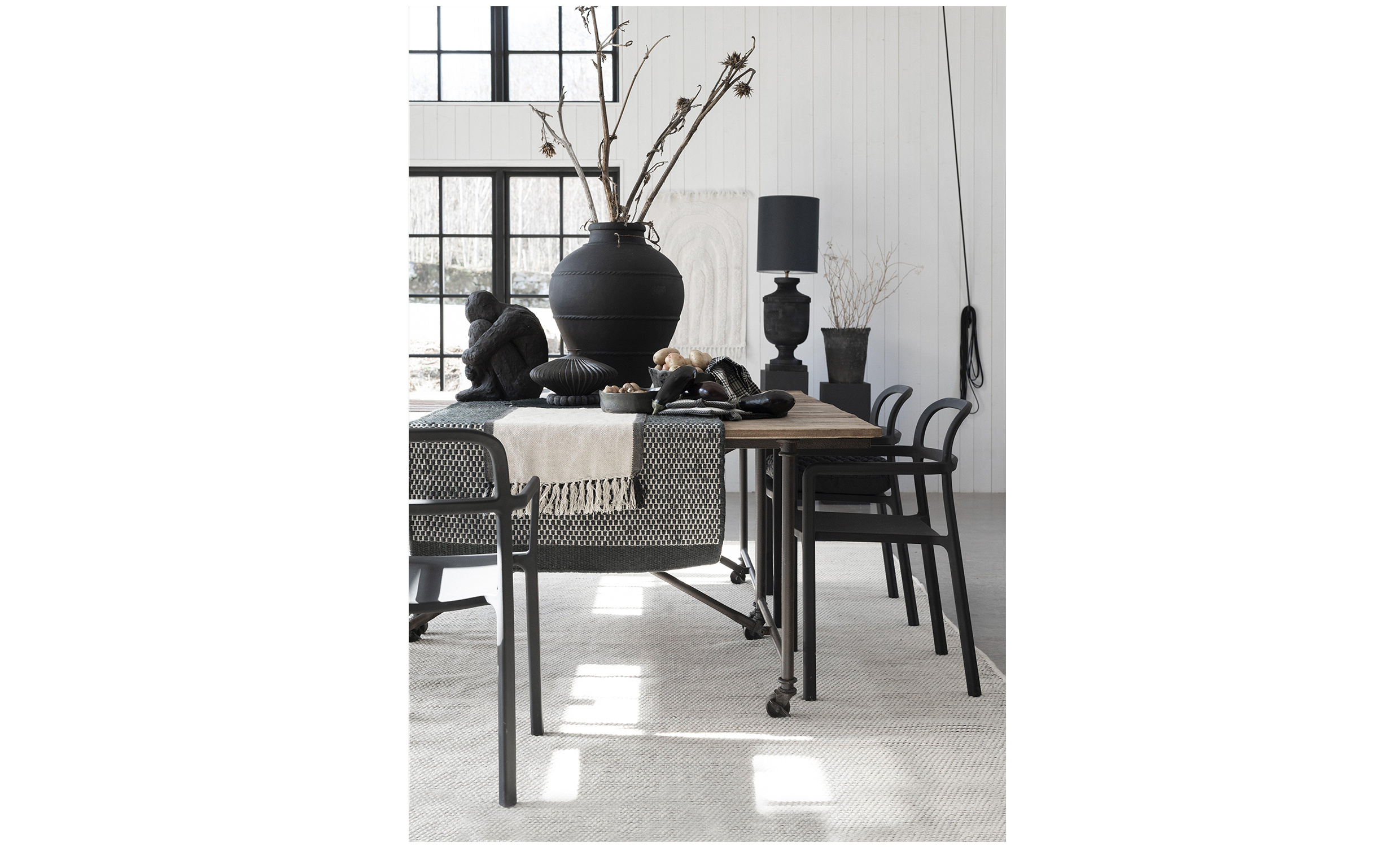 ULLI Matta 200x300 Svart