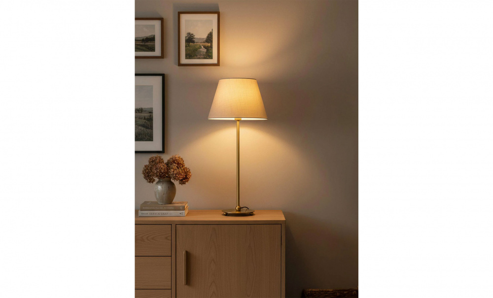 Bild nr 2 (JULIE Bordslampa Beige)