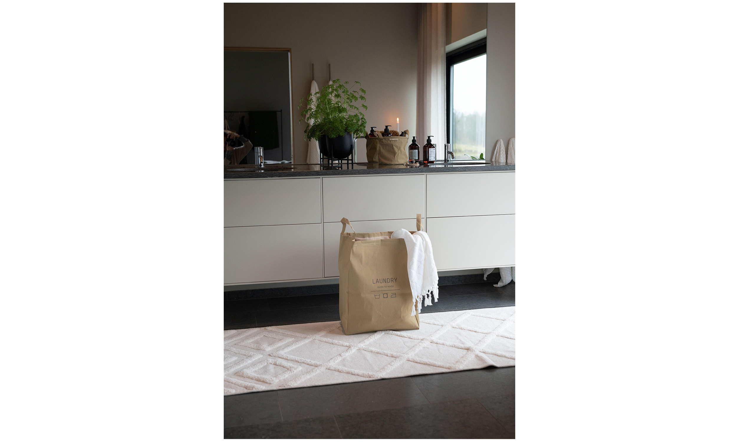 MAGGIE Matta 200x300 Offwhite