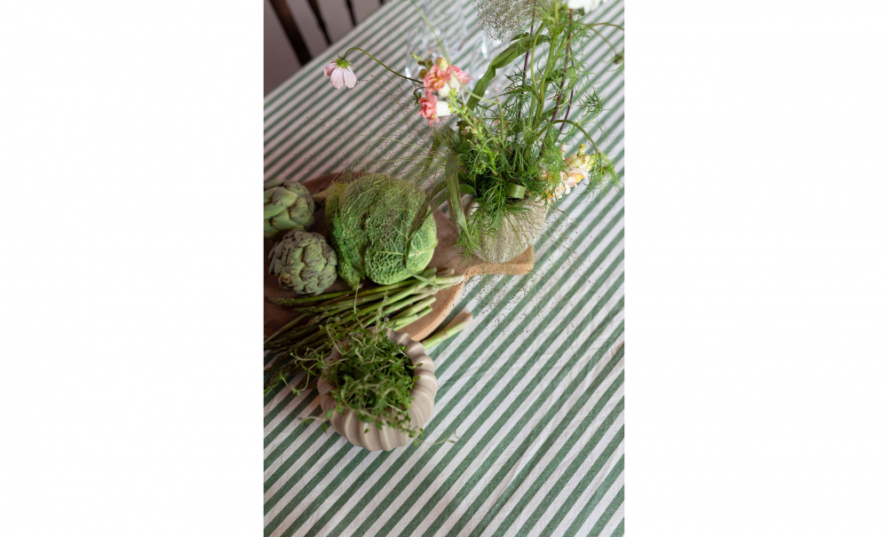 SELMA Duk 300x140 Grn i gruppen Kk / Kkstextil hos SoffaDirekt.se (240129-222-42)