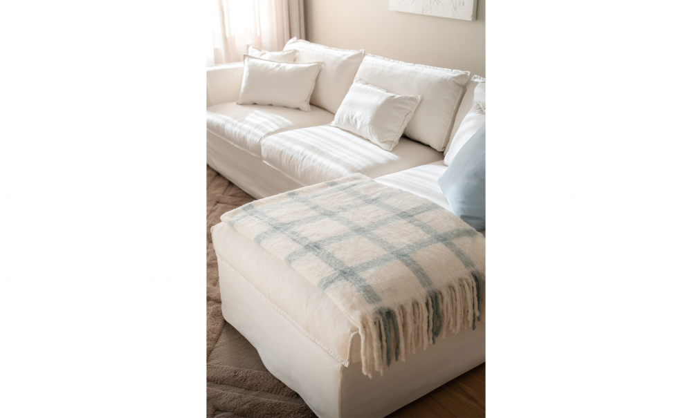 CAJSA Pld Ljusbl i gruppen Mattor & Textil / Pldar hos SoffaDirekt.se (250118-111-51)