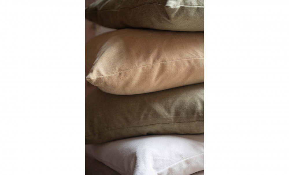 MILTON Kuddfodral 48x48 Grn i gruppen Mattor & Textil / Prydnadskuddar / Kuddfodral hos SoffaDirekt.se (250136-444-43)