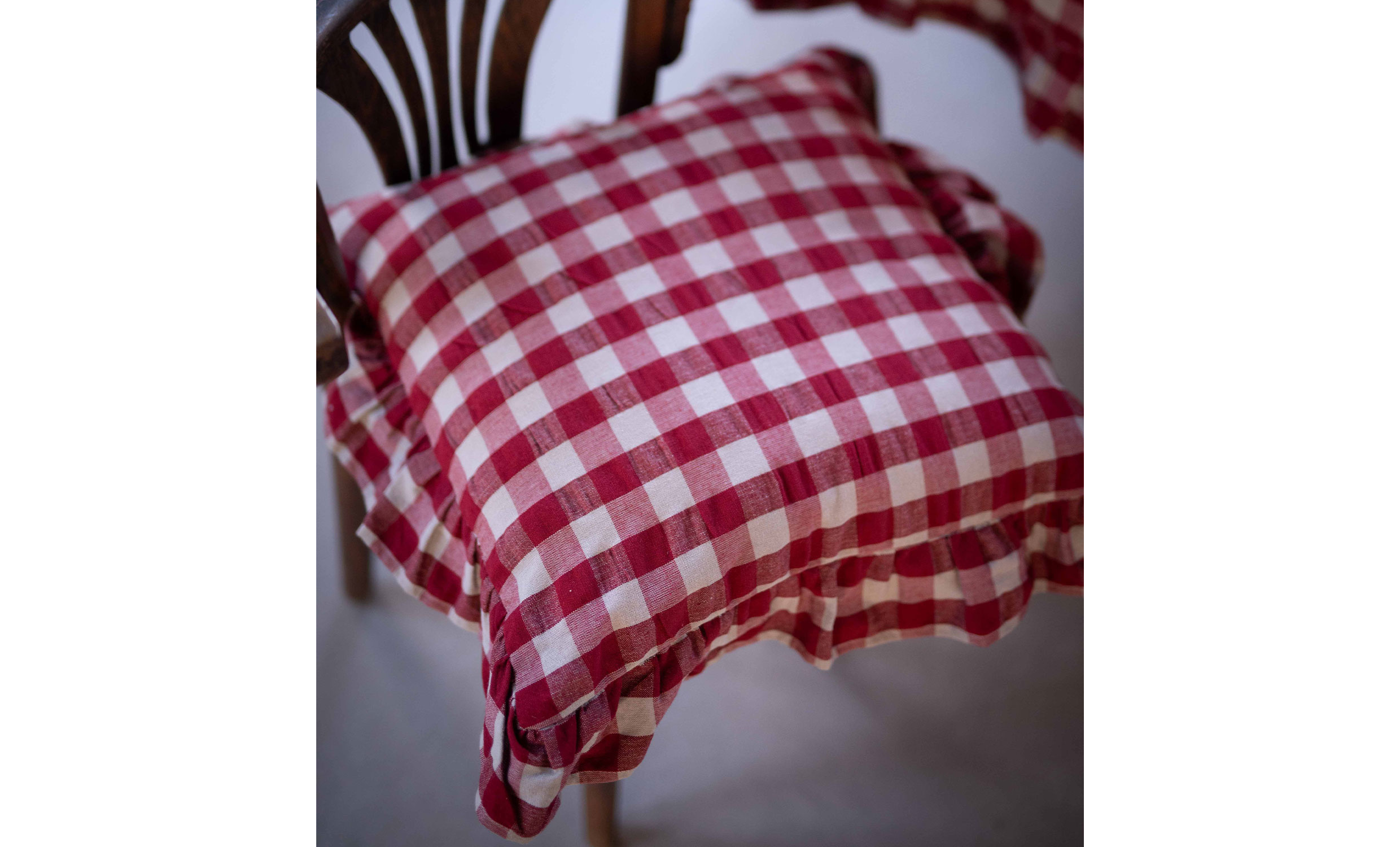 LILLI Kuddfodral 48x48 Rd