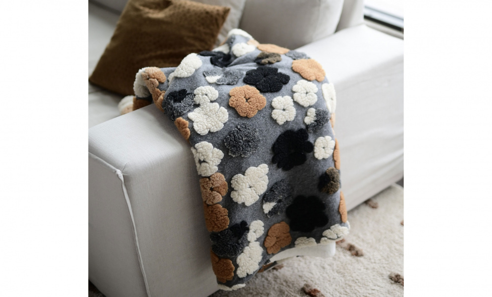 LINDA Pld Multi i gruppen Mattor & Textil / Pldar hos SoffaDirekt.se (250307-111-90)