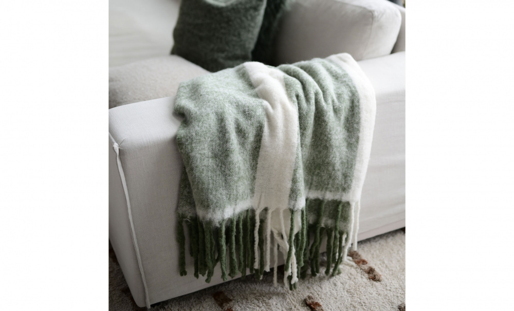 BIM Pld Grn i gruppen Mattor & Textil / Pldar hos SoffaDirekt.se (250313-111-40)