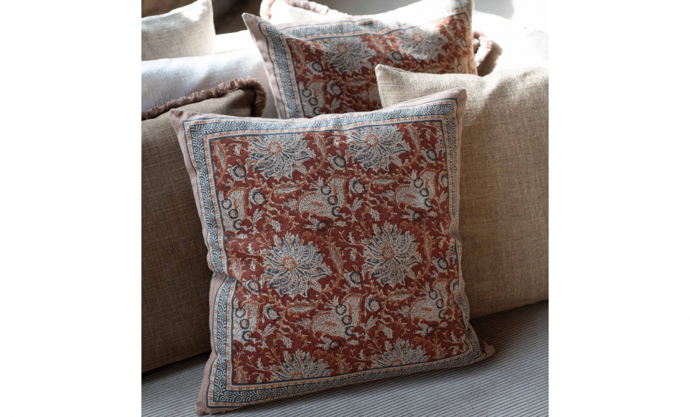 DOSS Kuddfodral 48x48 Rost i gruppen Mattor & Textil / Prydnadskuddar / Kuddfodral hos SoffaDirekt.se (250363-444-76)