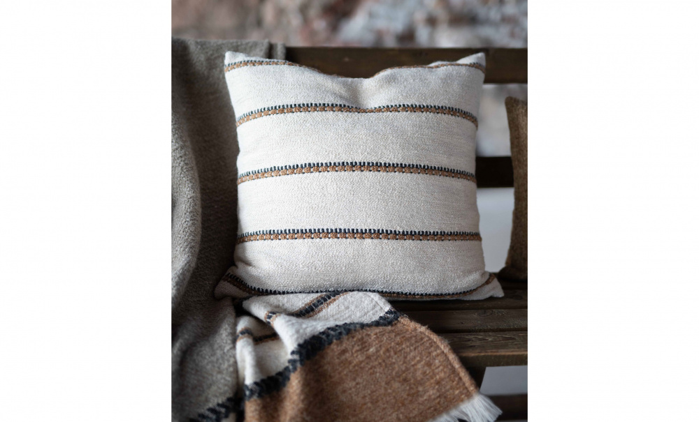 JERRY Kuddfodral 50x50 Lin i gruppen Mattor & Textil / Prydnadskuddar / Kuddfodral hos SoffaDirekt.se (250367-444-15)