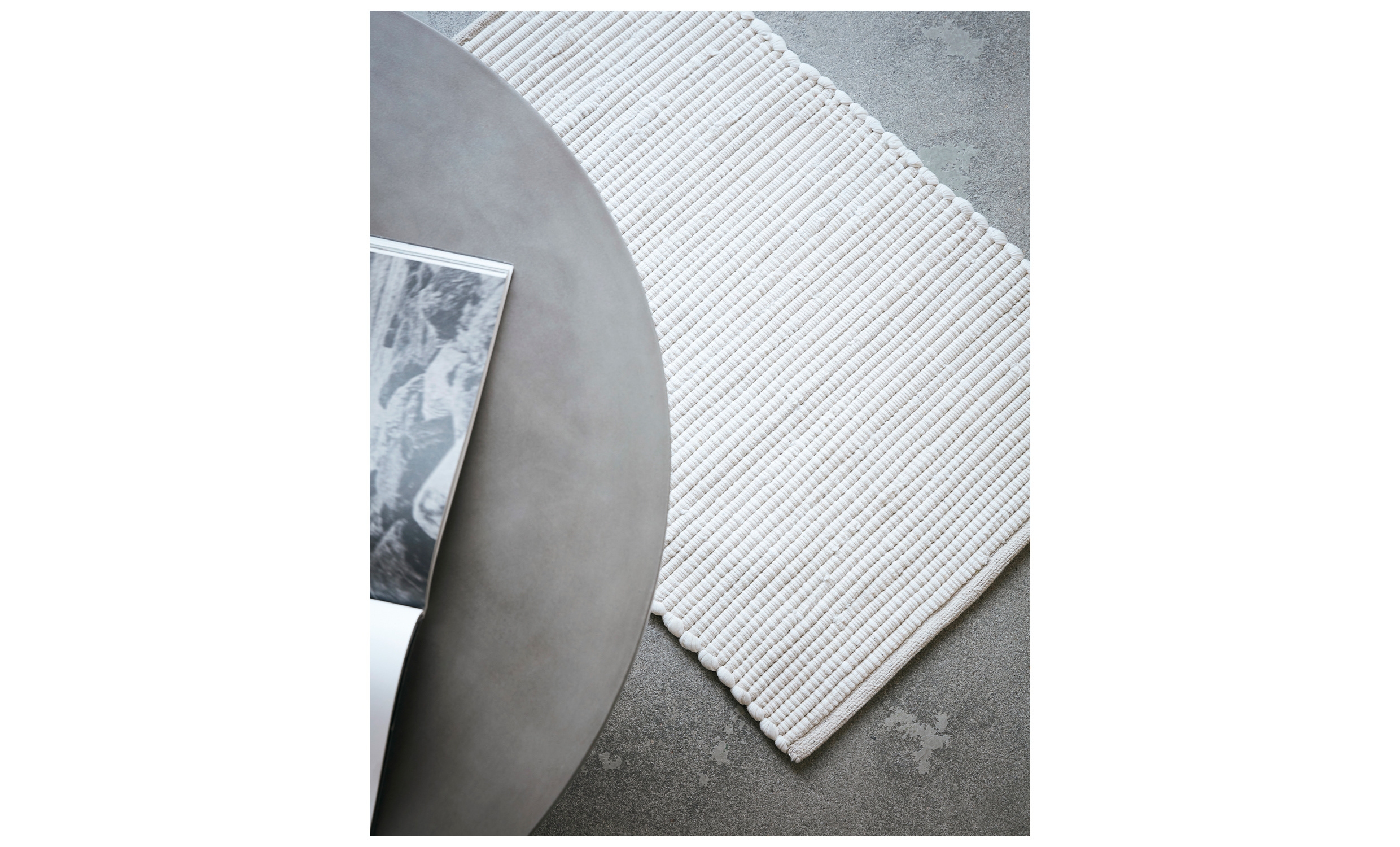 CHINDI Matta 90x60 Vit