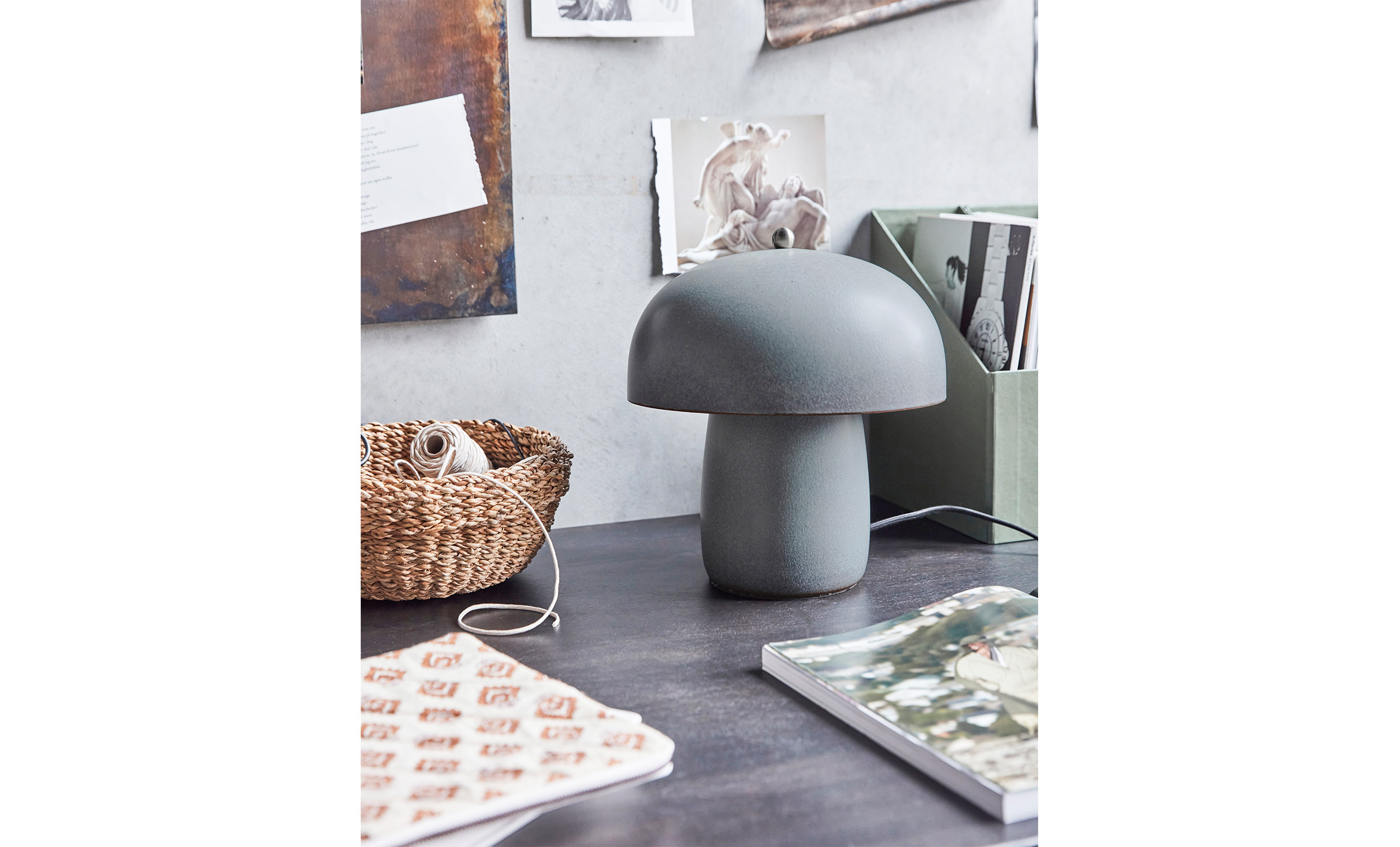 MOSS Bordslampa Gr 