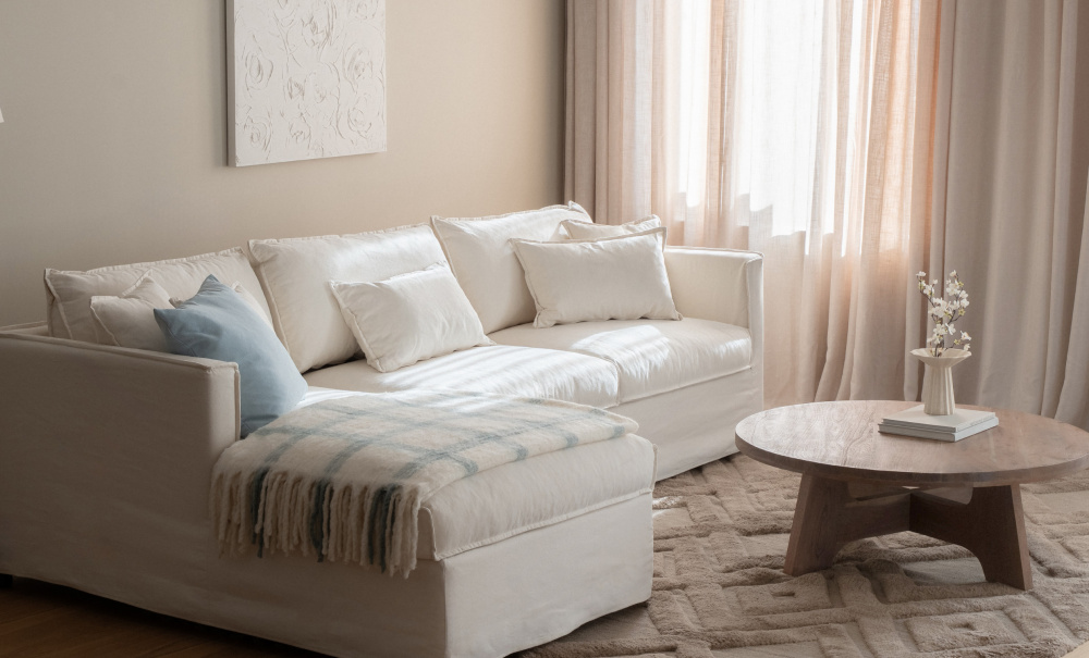 MILFORD Bddsoffa Divan Vnster Beige i gruppen Vardagsrum / Soffor / Bddsoffor hos SoffaDirekt.se (2632-CORN-LHF-067-5D)