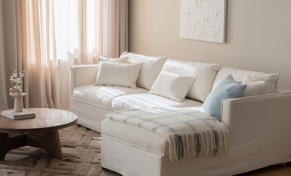 MILFORD Bddsoffa Divan Hger Beige i gruppen Vardagsrum / Soffor / Bddsoffor hos SoffaDirekt.se (2632-CORN-RHF-067-5D)