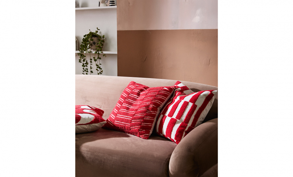 Bild nr 4 (FURUD Kuddfodral Ivory/Röd)