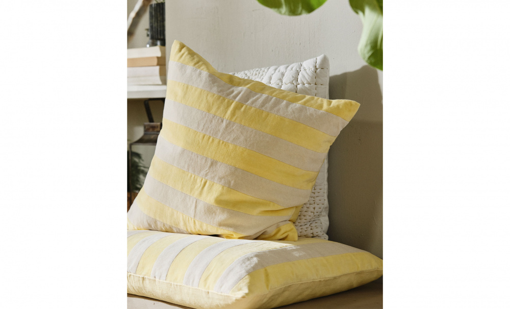 Bild nr 2 (ALHENA Kuddfodral 48x48 Ivory/Gul)