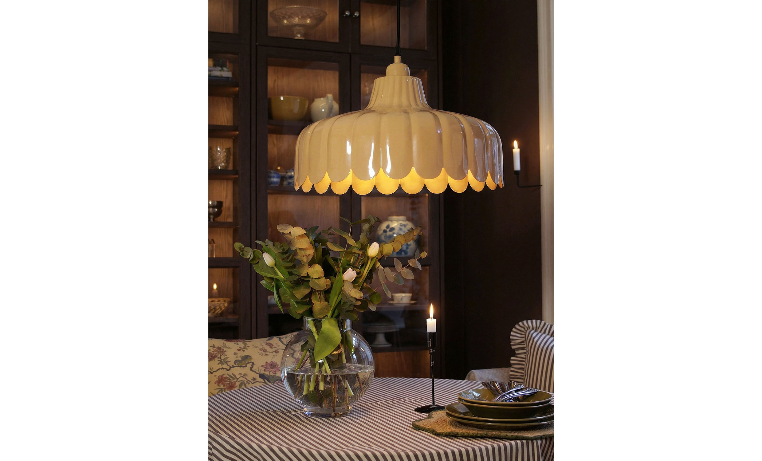WELLS Taklampa 43cm Gul/Guld