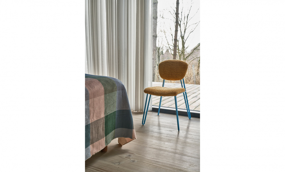 STYLES Stol Bl/Amber i gruppen Matplats / Sittmbler / Stolar hos SoffaDirekt.se (29314)