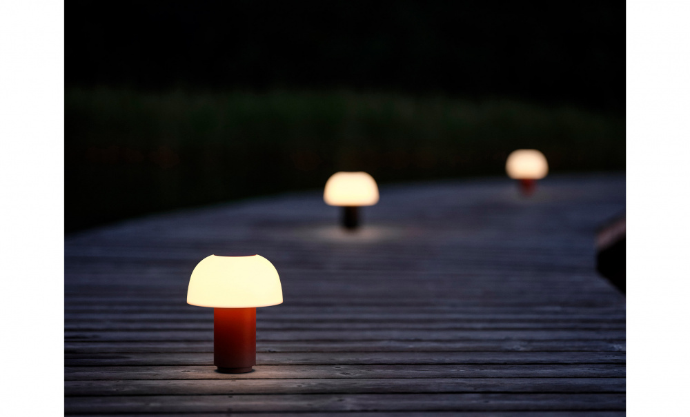HARVEST Moon Lampa Terracotta i gruppen Belysning / Lampor / Bordslampor hos SoffaDirekt.se (29961)