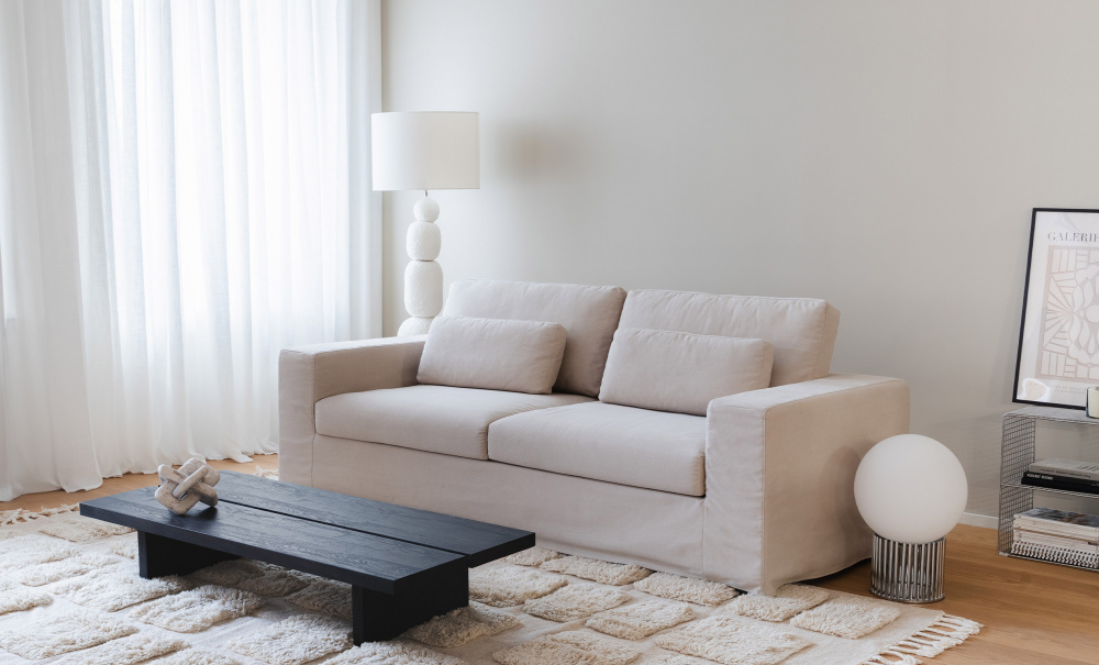 VIKELAND 3-sitssoffa Beige i gruppen Vardagsrum / Soffor / 3-sits soffor hos SoffaDirekt.se (3196-VIK3S-KW1852B22)