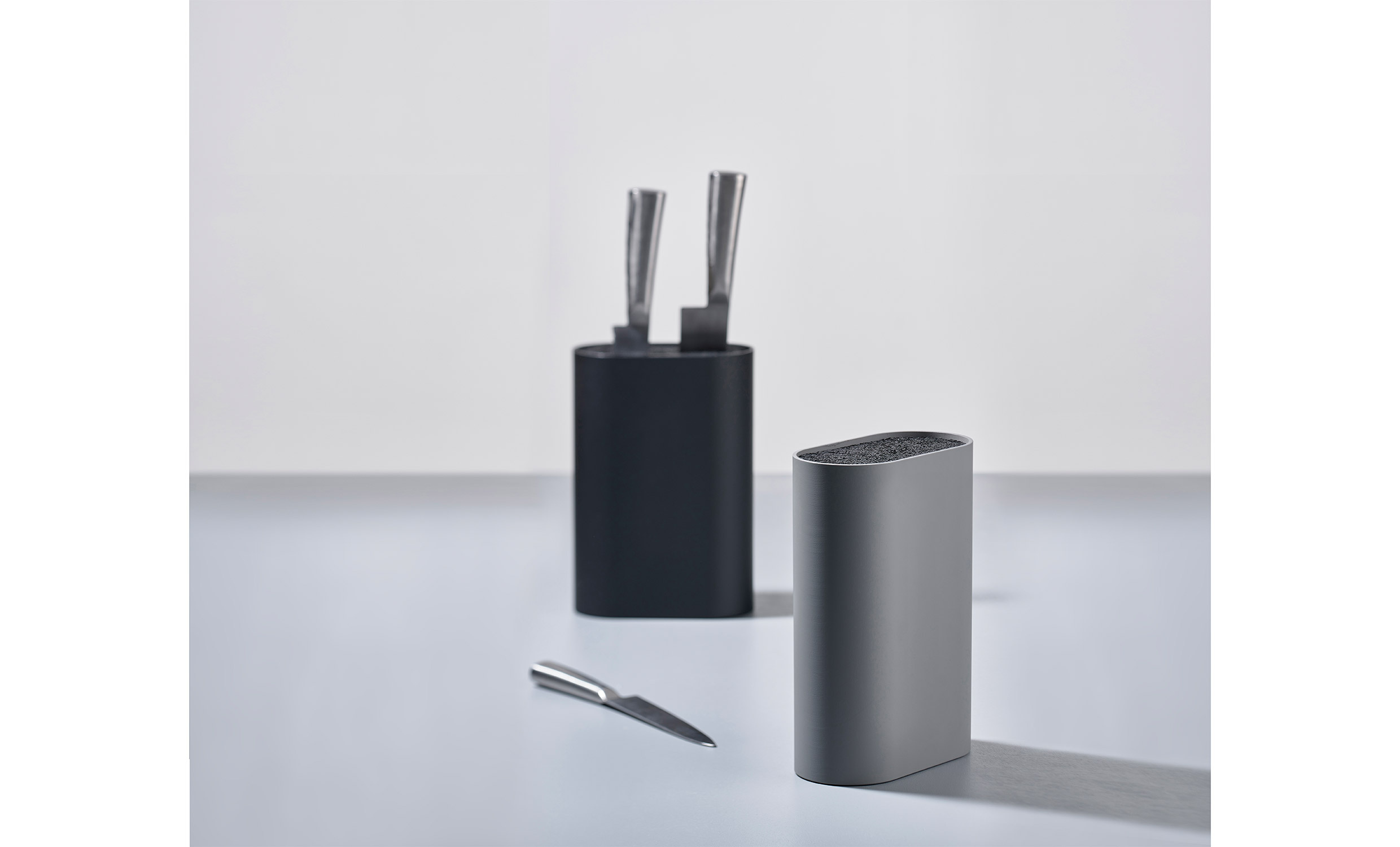 SINGLES Knivblock Cool Grey