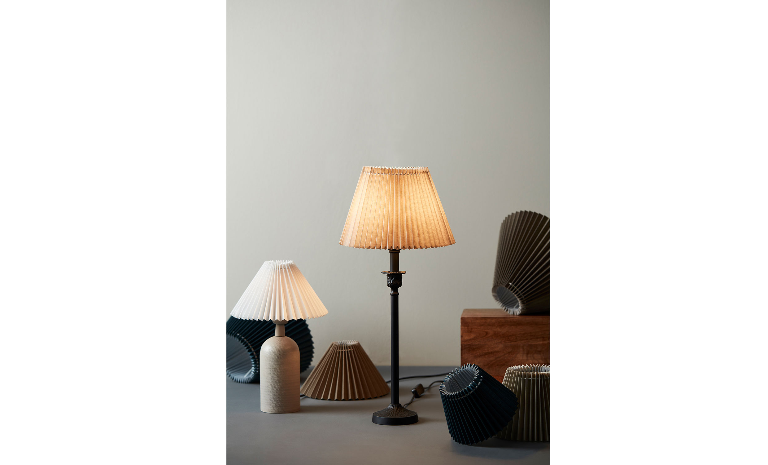 ASTRID Lampskrm Veckad Beige
