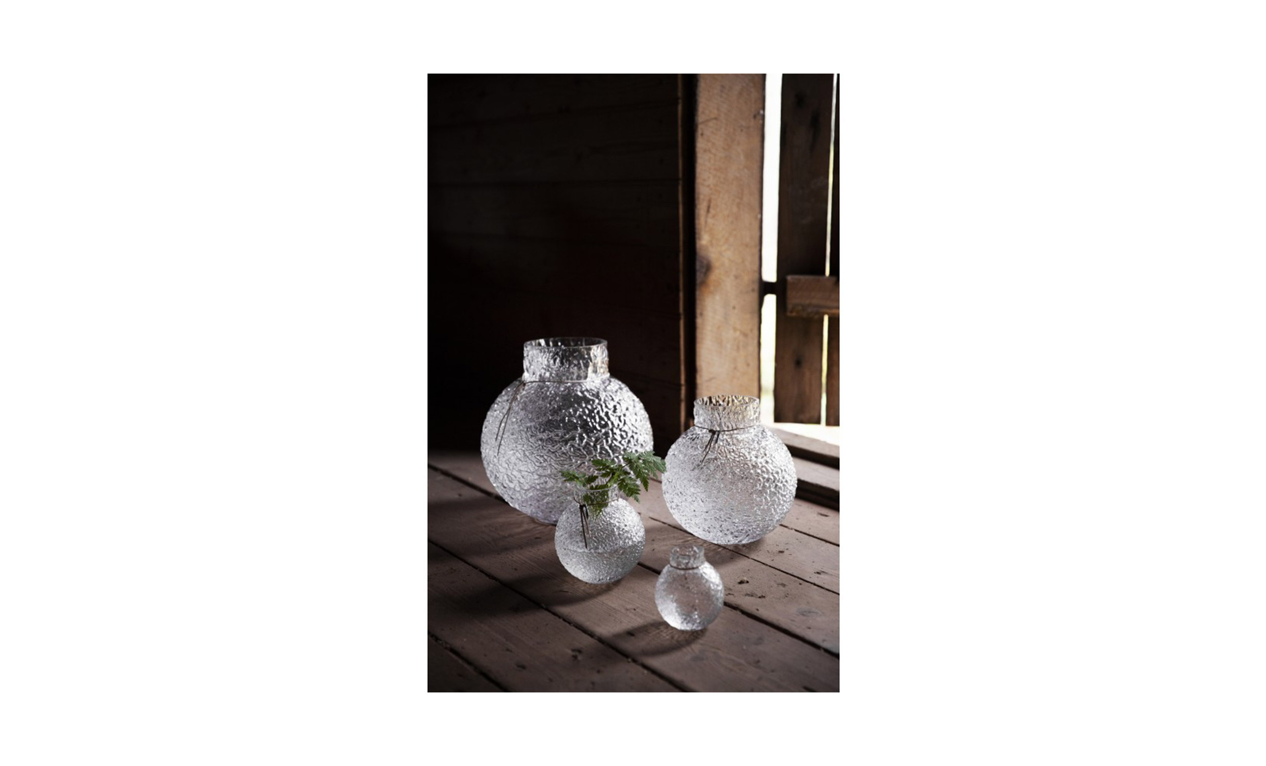 GLASVAS Mnstrad Struktur 22cm Klar