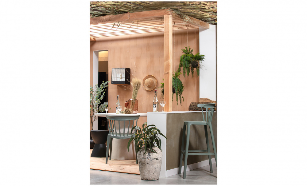 BLISS Barstol Jade i gruppen Matplats / Sittmbler / Barstolar hos SoffaDirekt.se (373289-J)