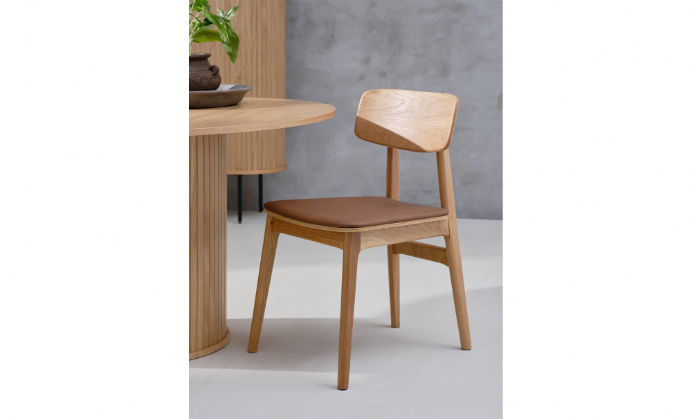 Bild nr 4 (LINO Matstol Brun)